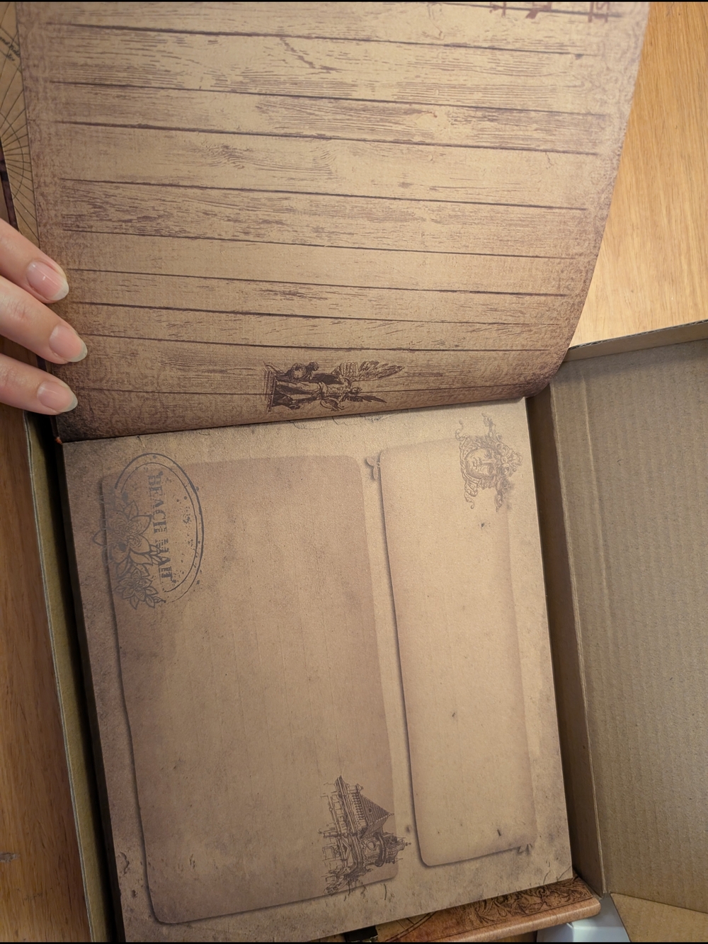 Our Adventure Scrapbook Album - NEW - Picture 4 of 8